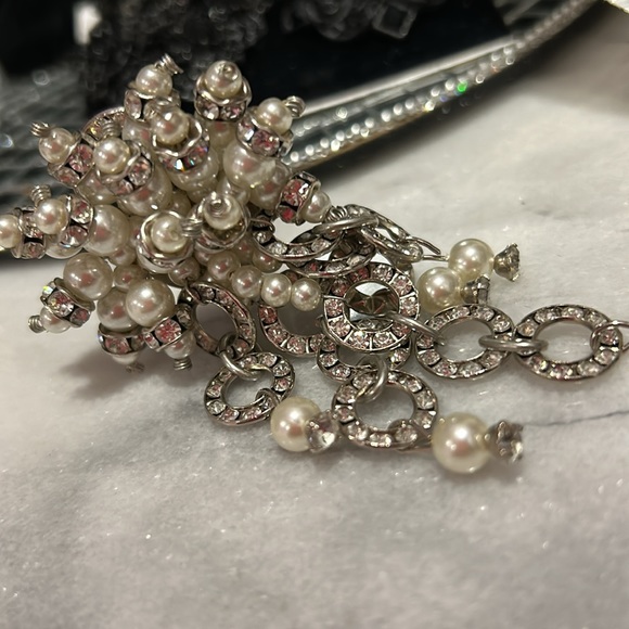 Exquisite Custom Made Bridal Earrings-Boutique - Picture 8 of 12